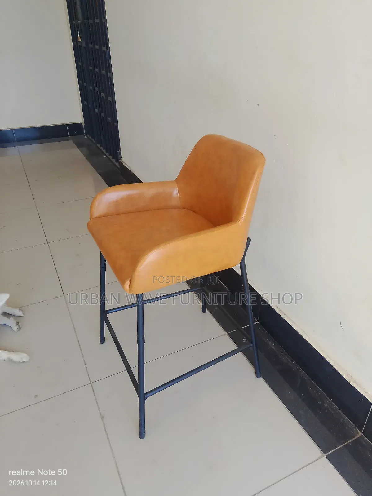 Bar Chairs/Stools