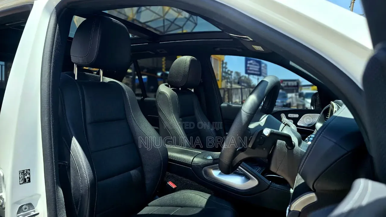 Mercedes-Benz GLE-Class GLE 400d 4MATIC 2020 White