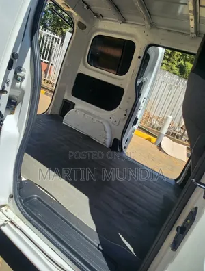 Nissan NP200 2018 White