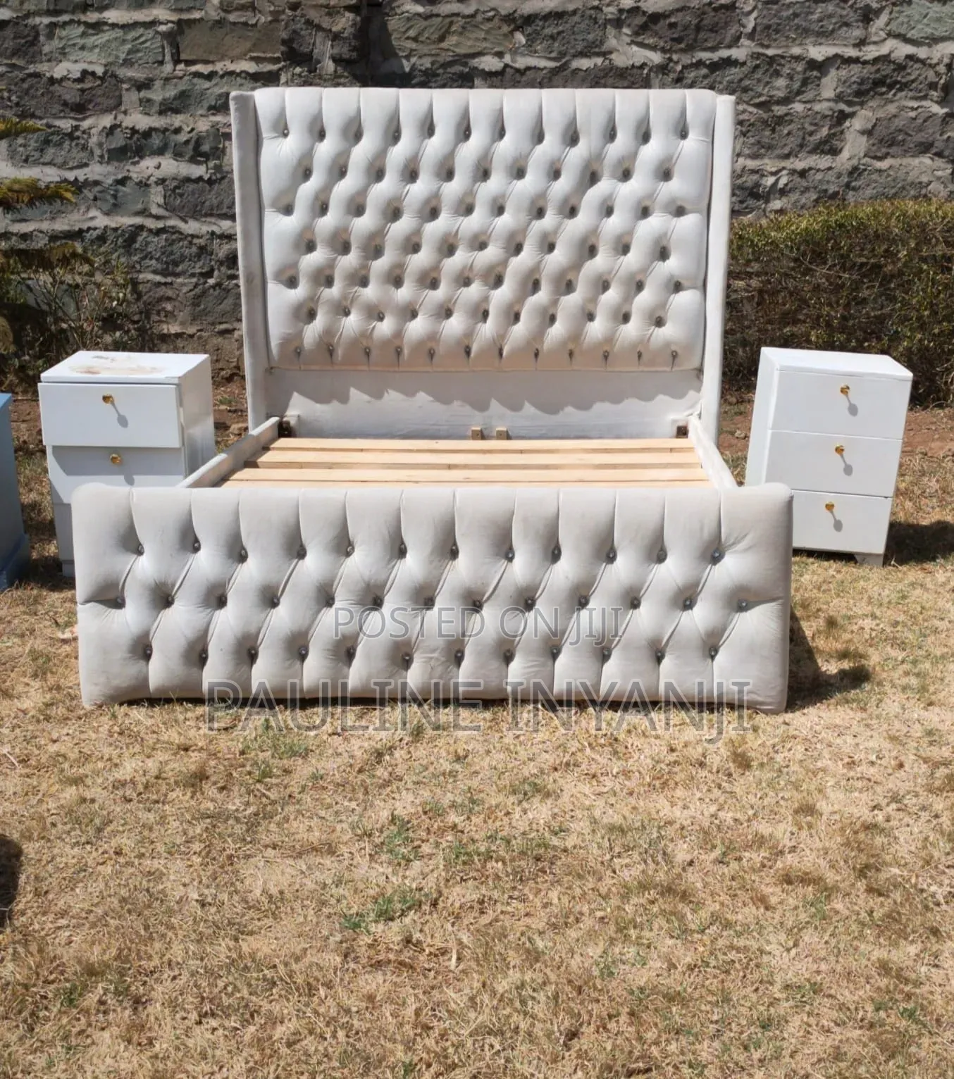 5by 6 White Chester Bed With Side Draws