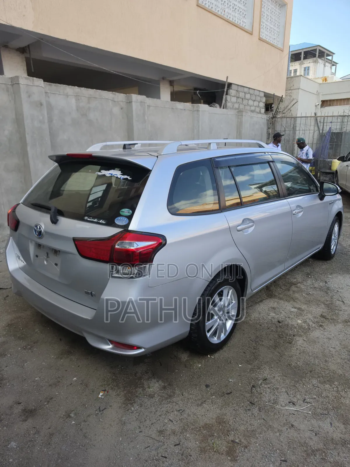 Toyota Corolla Fielder 2019 Silver