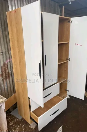 Modern 3door Wardrobe