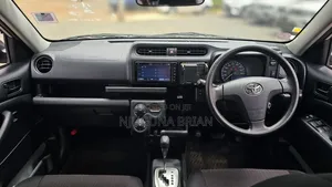 Toyota Succeed 2019 Silver