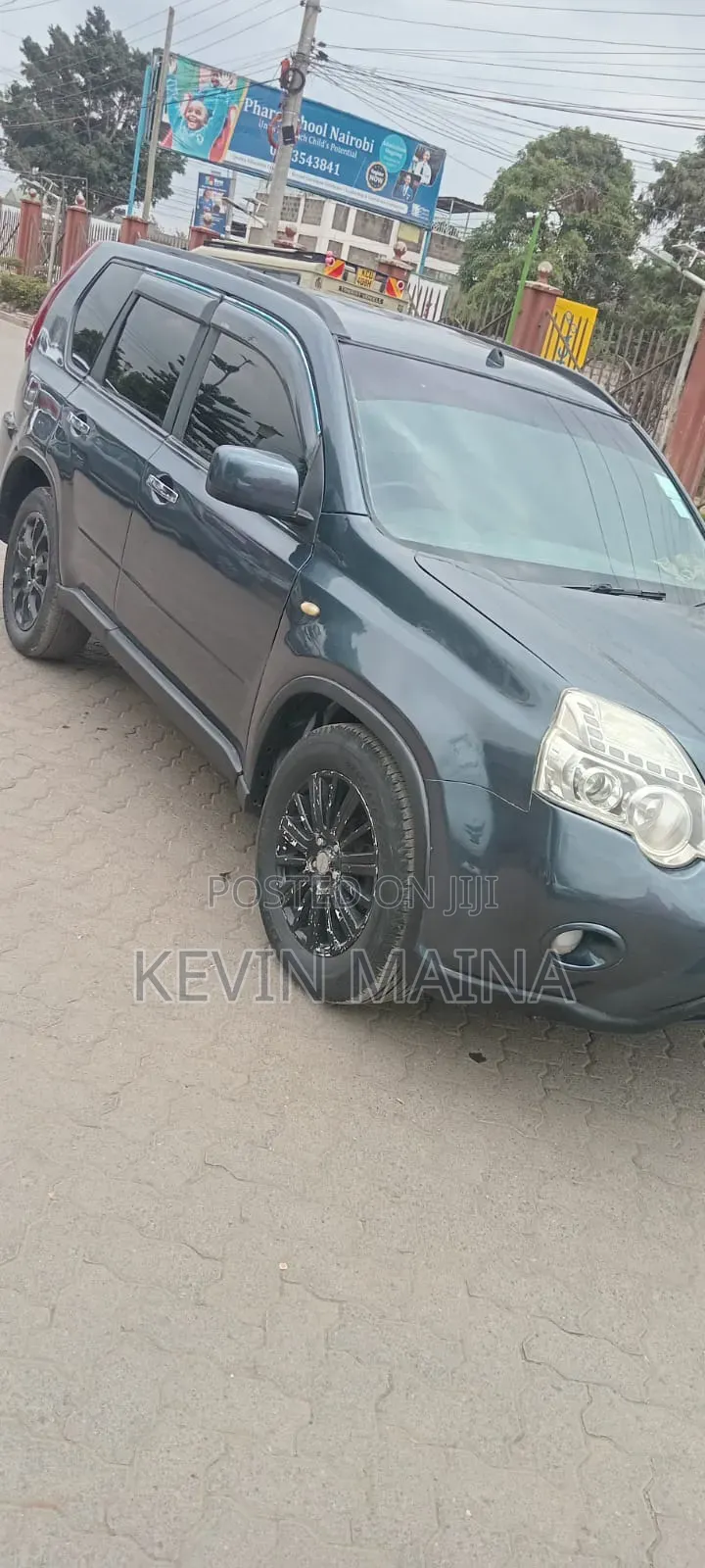 Nissan X-Trail 2010 Gray