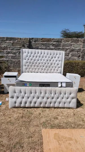5by 6 White Chester Bed With Side Draws