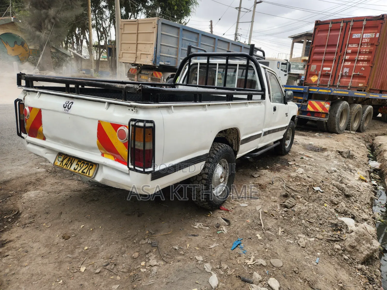 Mitsubishi L200 2001 White