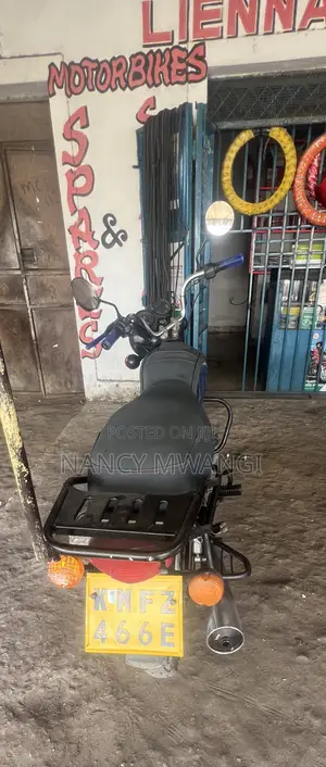 Bajaj Boxer 100 2023 Blue