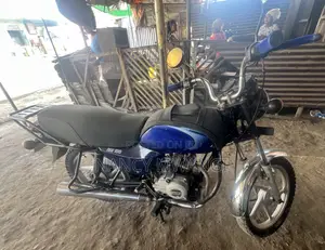 Bajaj Boxer 100 2023 Blue