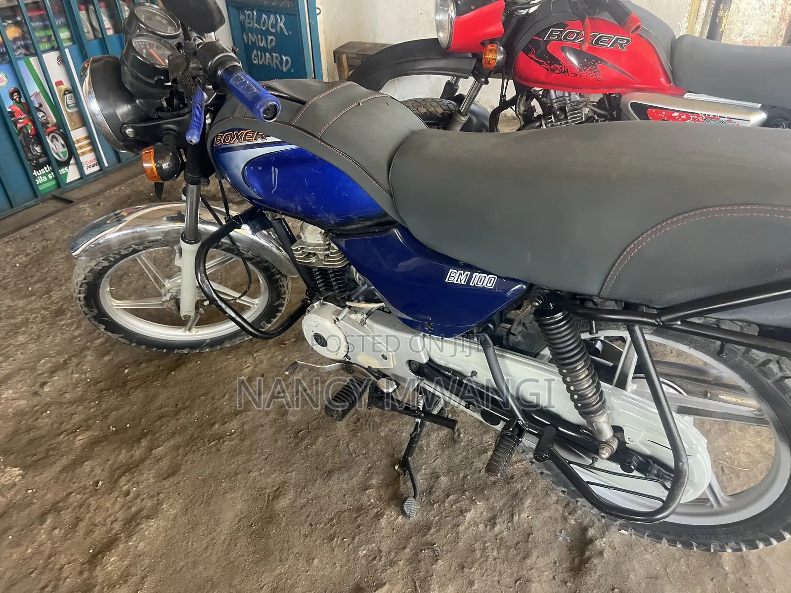 Bajaj Boxer 100 2023 Blue