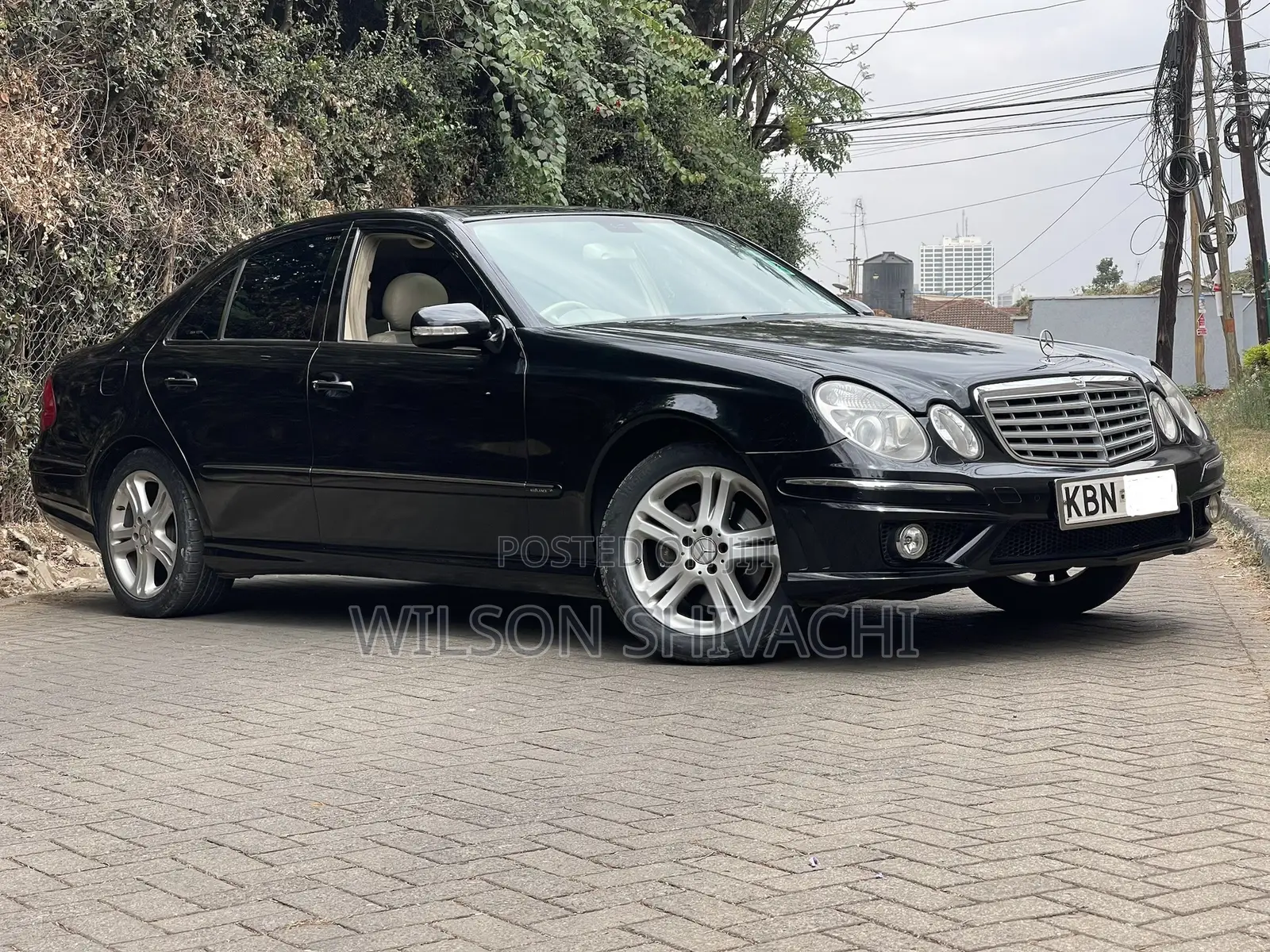 Mercedes-Benz E320 2004 Black
