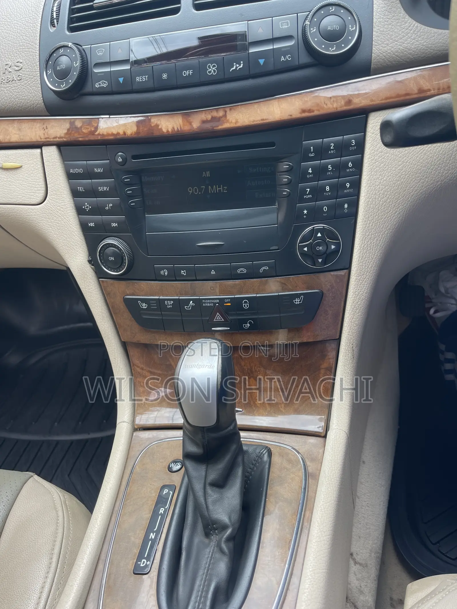 Mercedes-Benz E320 2004 Black
