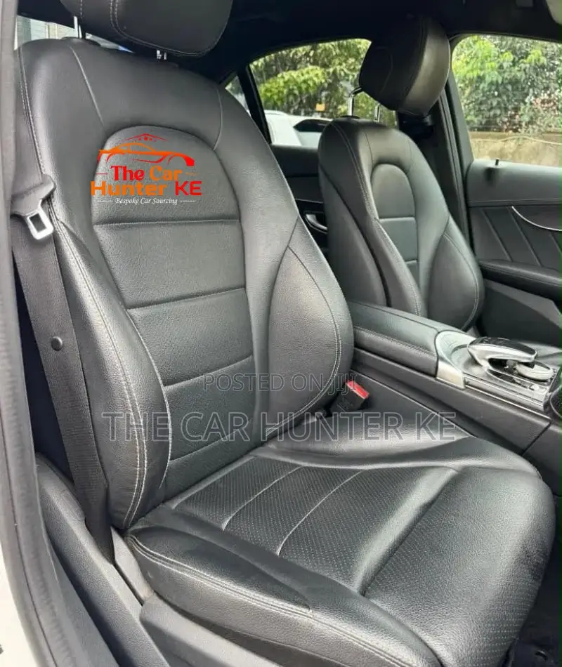 Mercedes-Benz C200 2016 White