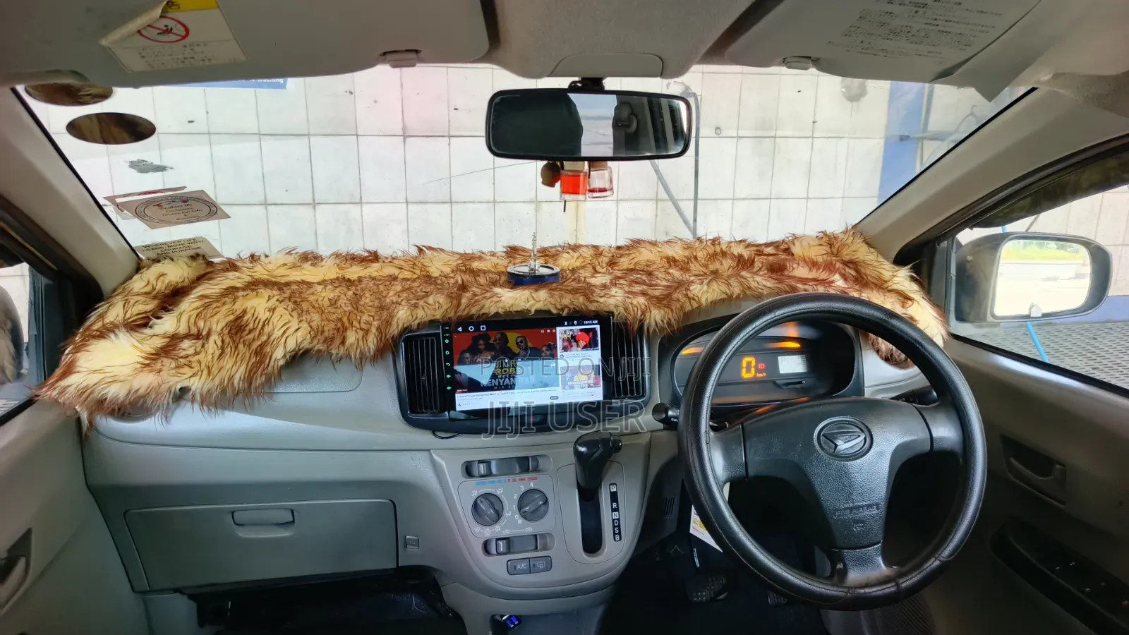 Daihatsu Mira 2013 White