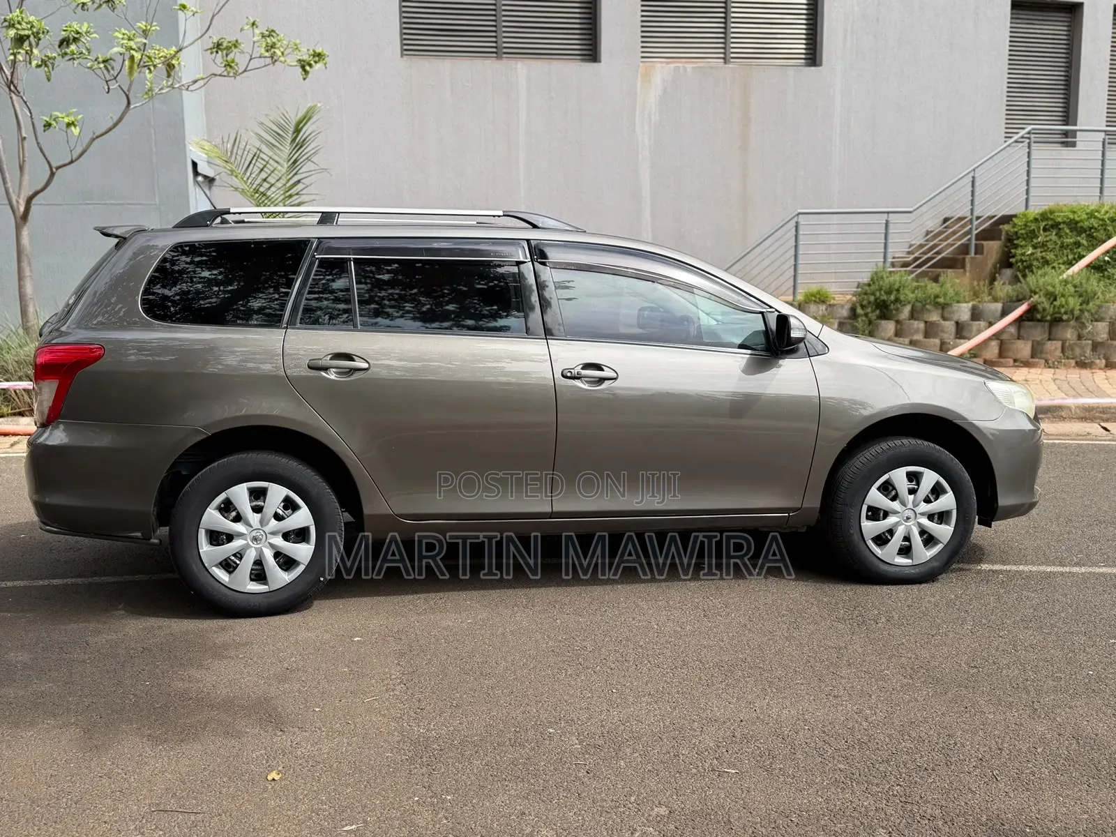 Toyota Corolla Fielder 2011 Gray
