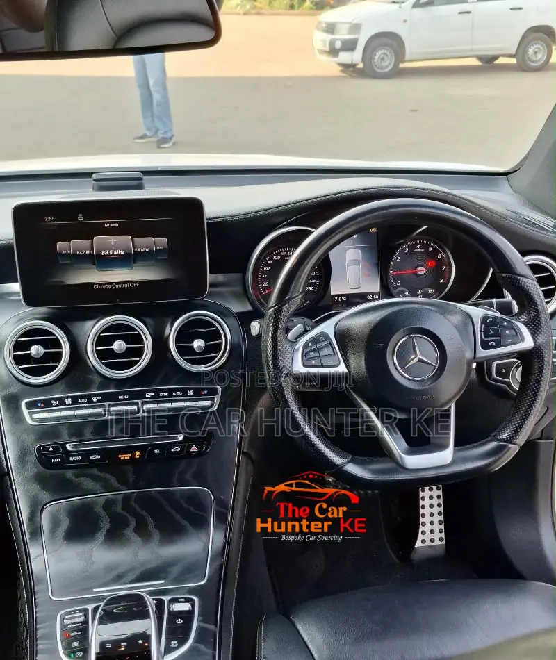 Mercedes-Benz C250 2017 White