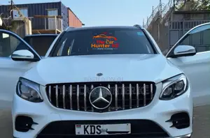 Mercedes-Benz C250 2017 White