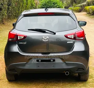 Mazda Demio 2019 Gray