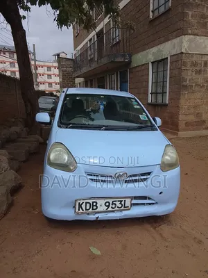 Daihatsu Move Conte 2012 Blue