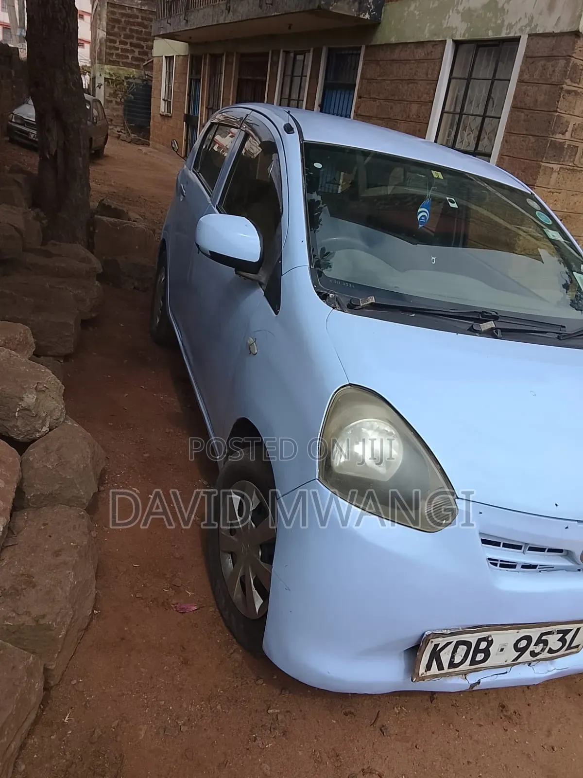 Daihatsu Move Conte 2012 Blue