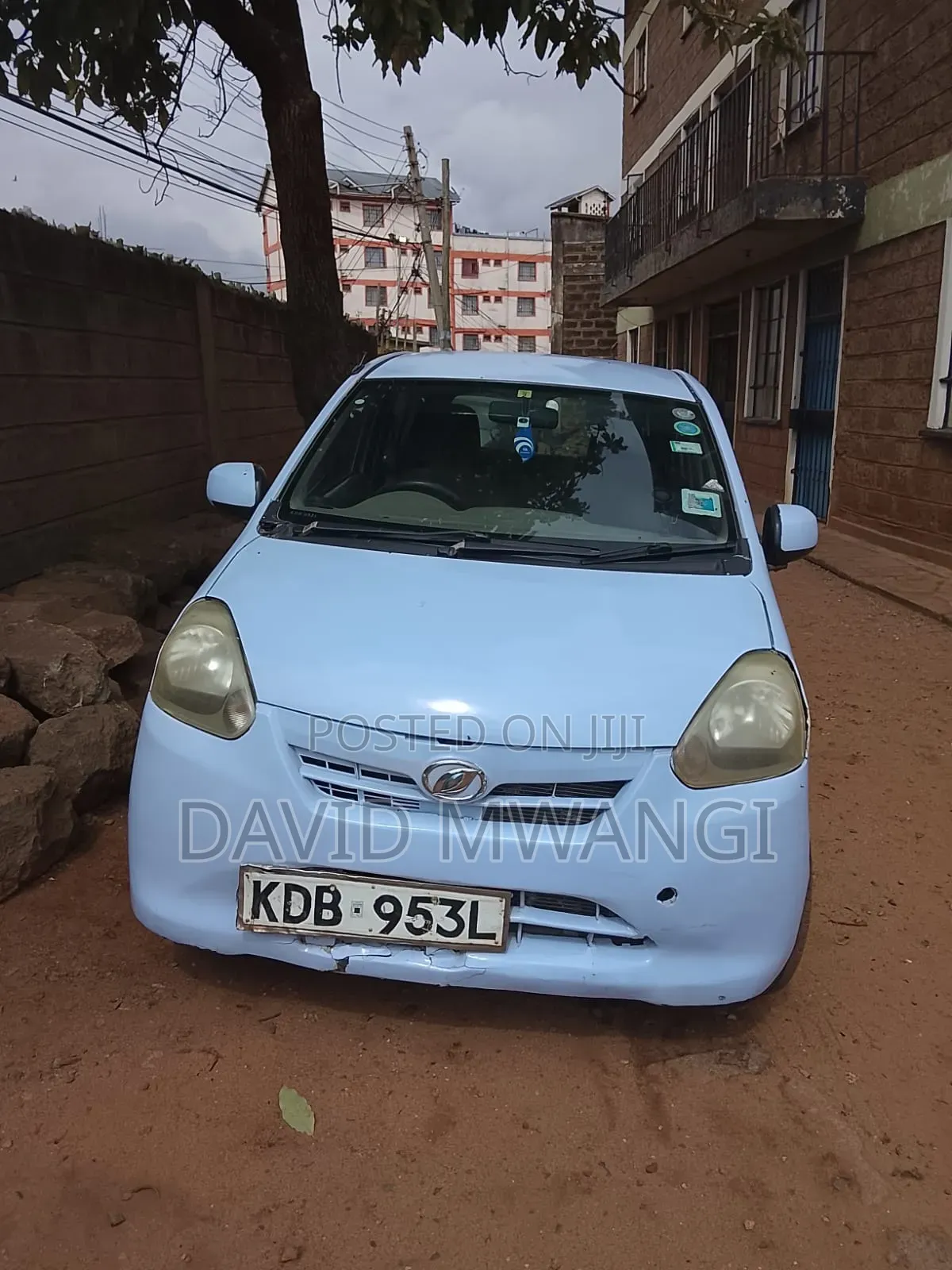 Daihatsu Move Conte 2012 Blue