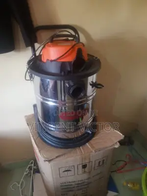 Wet and Dry Vacuum Cleaner