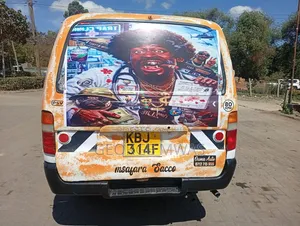 Toyota HiAce 2002 White