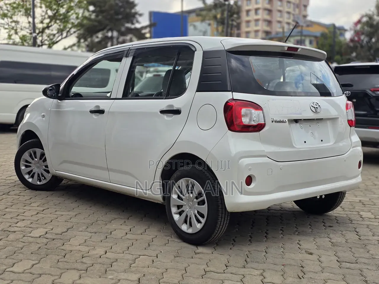Toyota Passo 2019 White