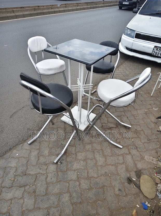 Restaurant Black and White High Table and Chairs - thumbnail 2