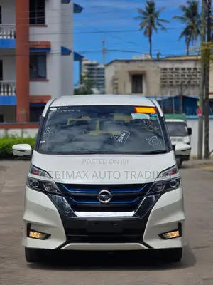 Nissan Serena 2019 White