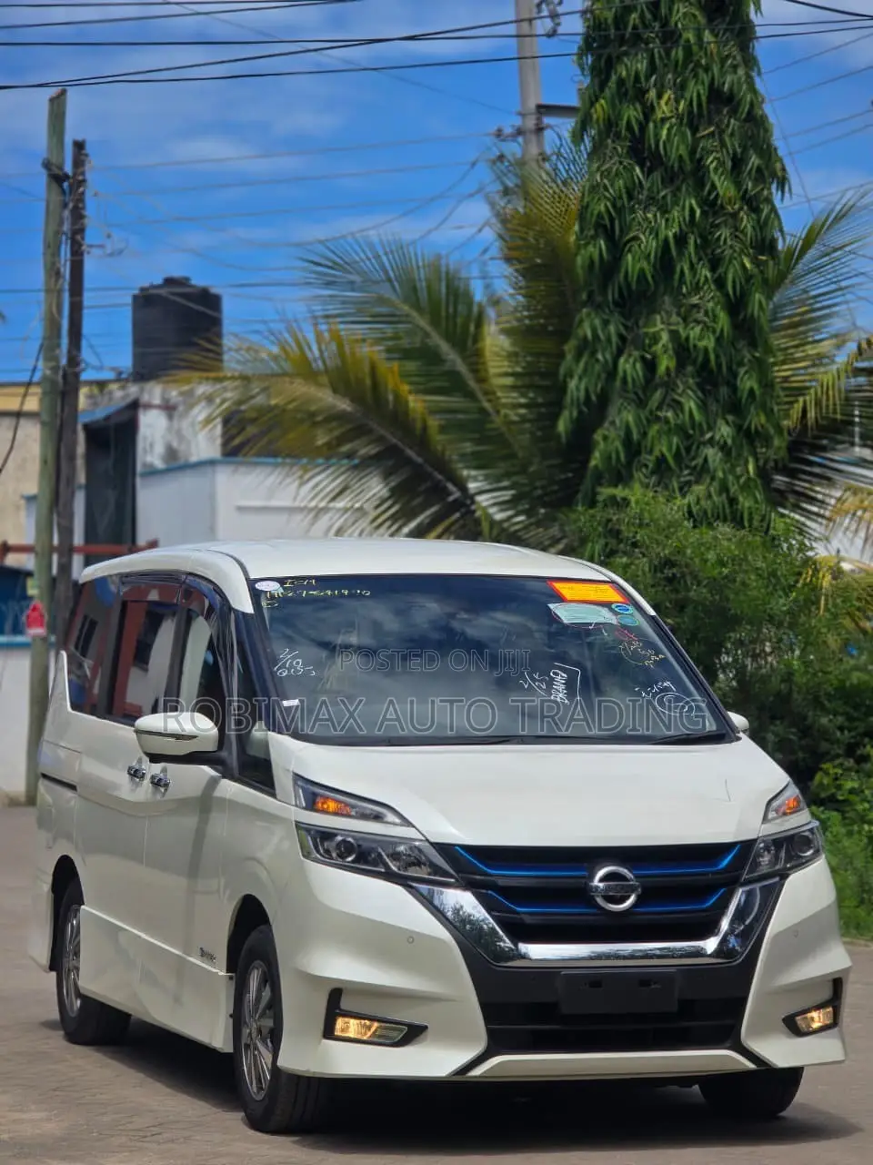 Nissan Serena 2019 White