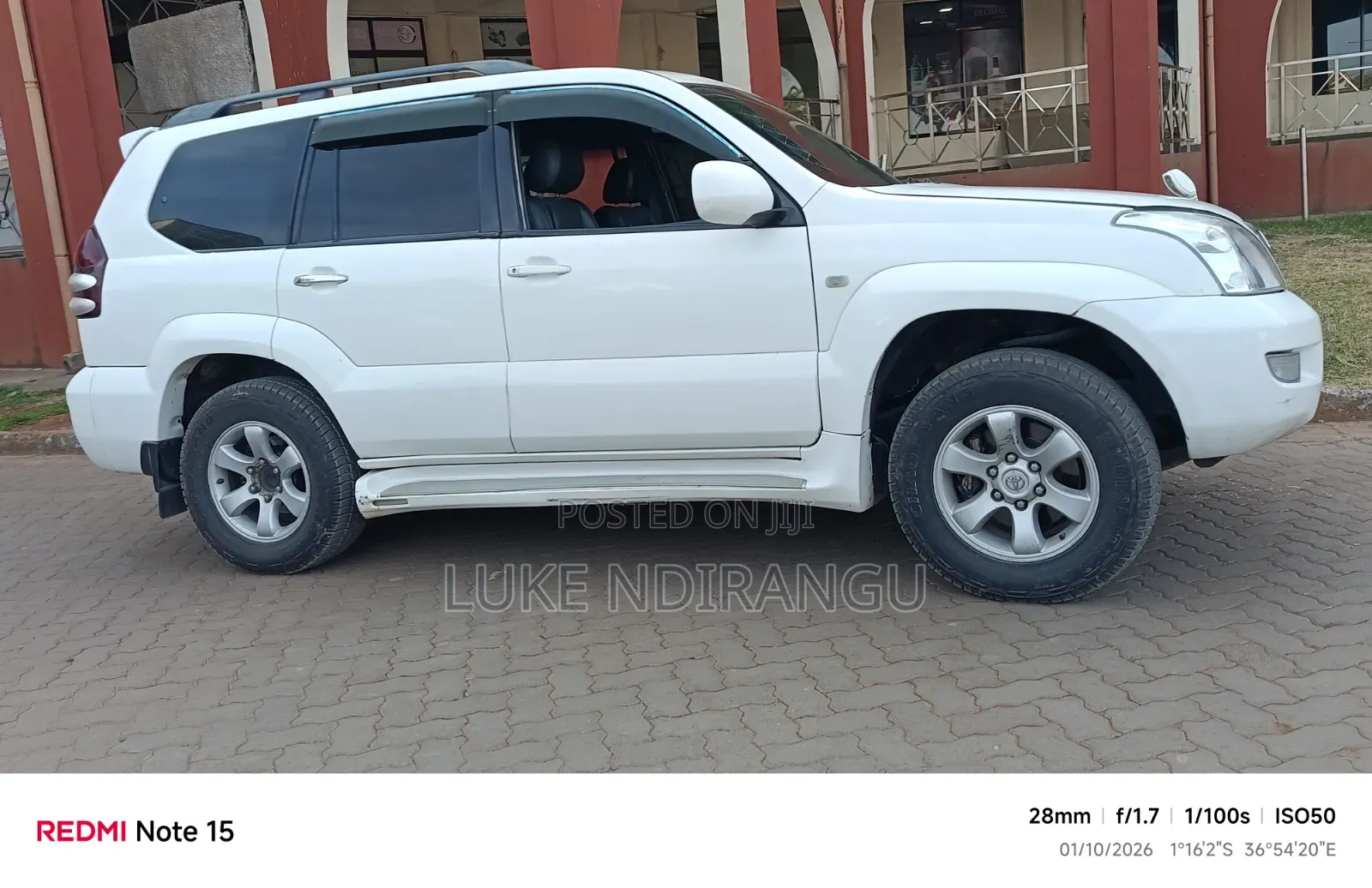 Toyota Land Cruiser 2007 White