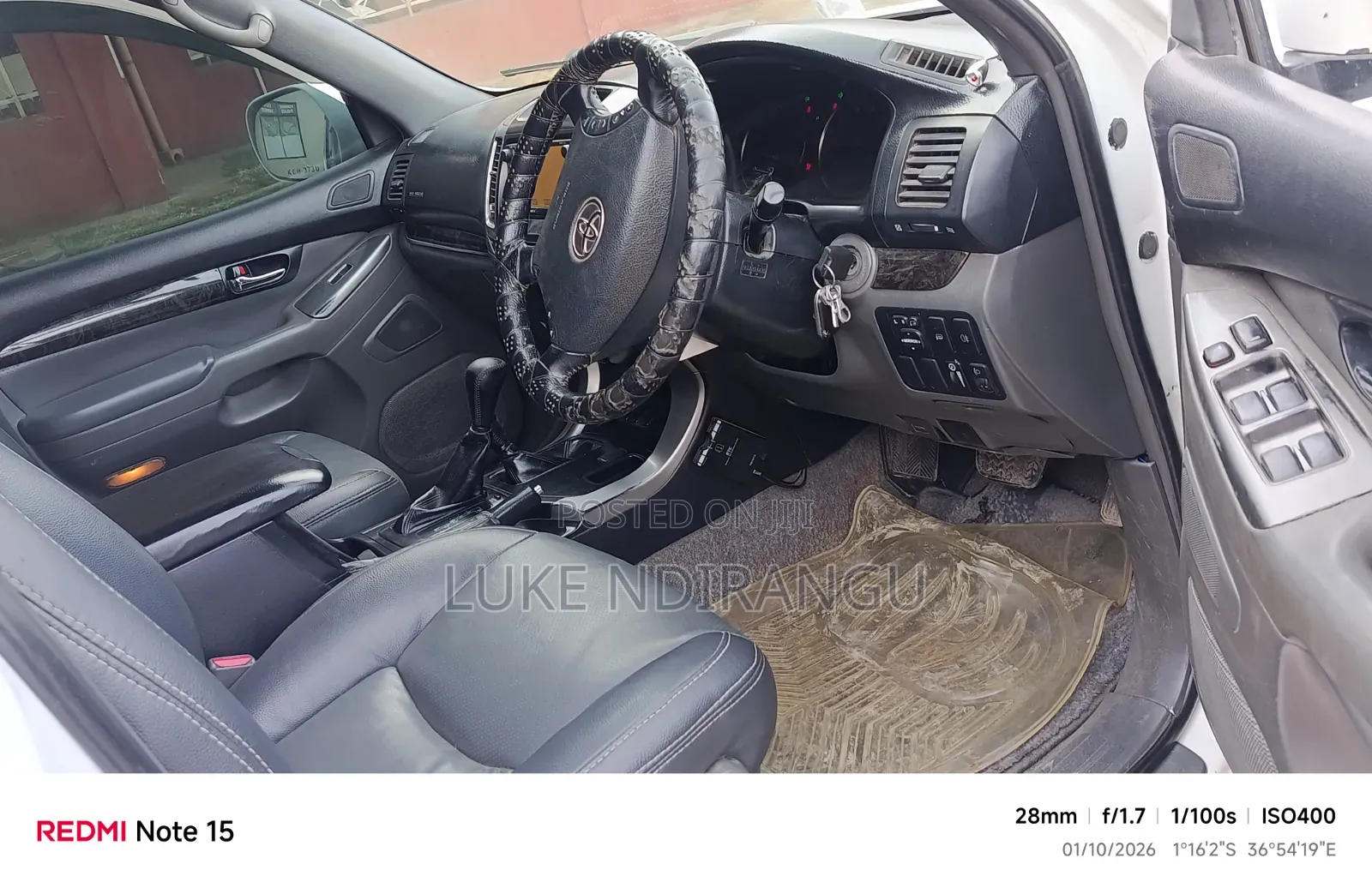 Toyota Land Cruiser 2007 White