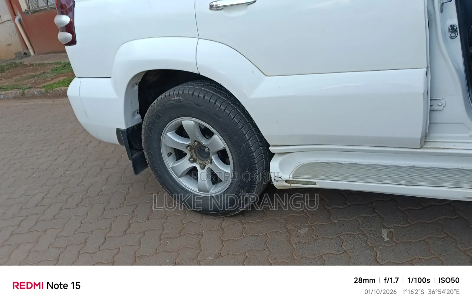Toyota Land Cruiser 2007 White