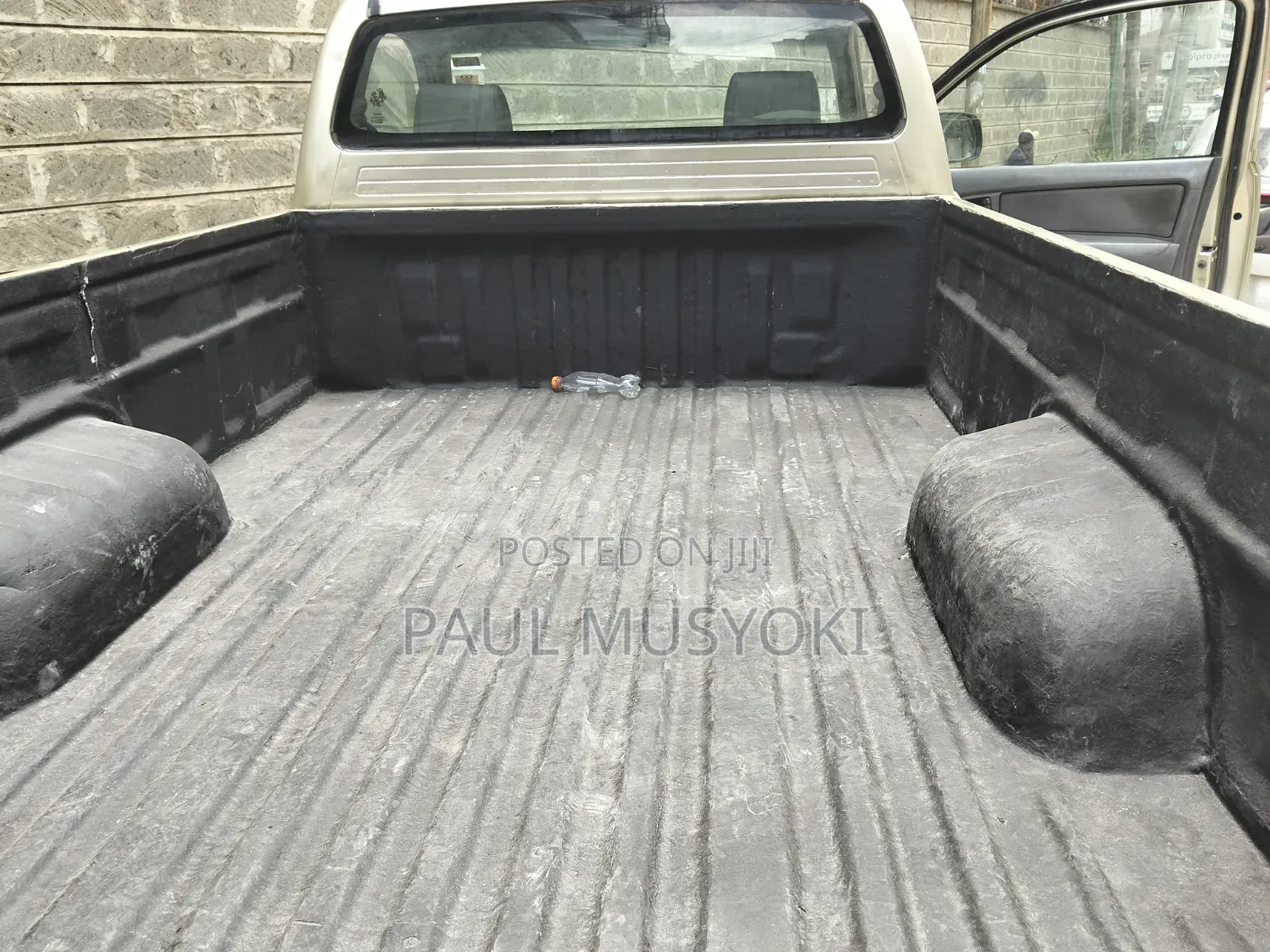 Toyota Hilux 2010 Silver