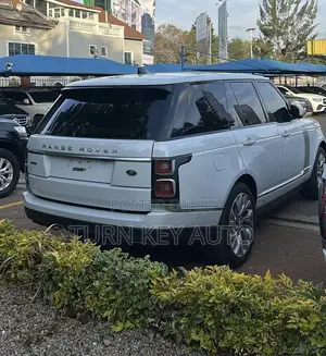 Land Rover Range Rover Vogue 2018 White