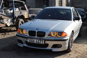 BMW 318i 2000 Silver