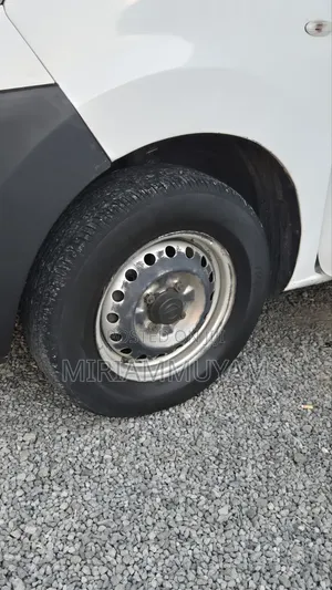 Nissan NP200 2016 White
