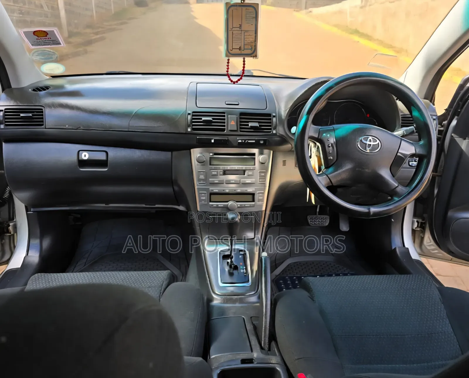 Toyota Avensis 2006 Silver
