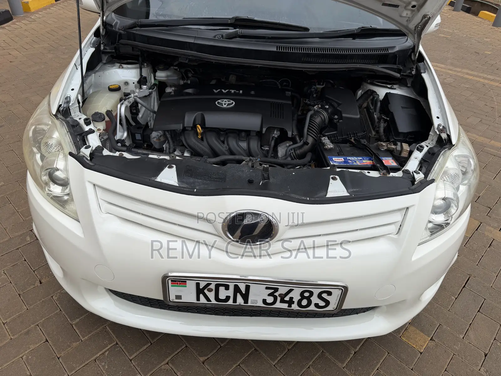 Toyota Auris 2010 White