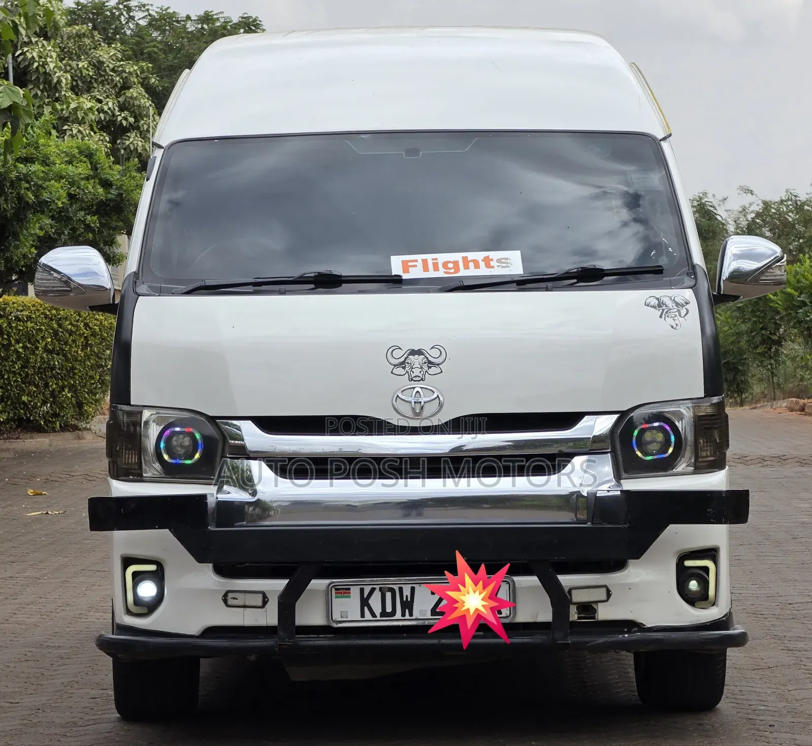 Toyota HiAce 2018 White