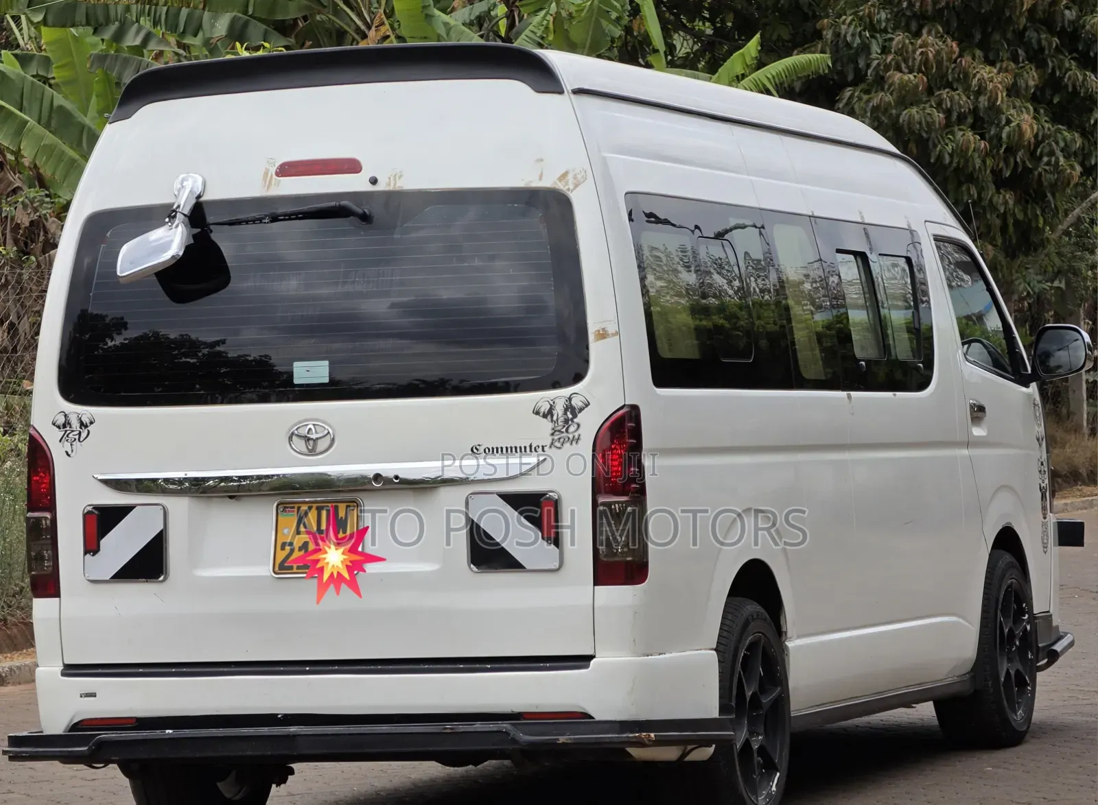 Toyota HiAce 2018 White