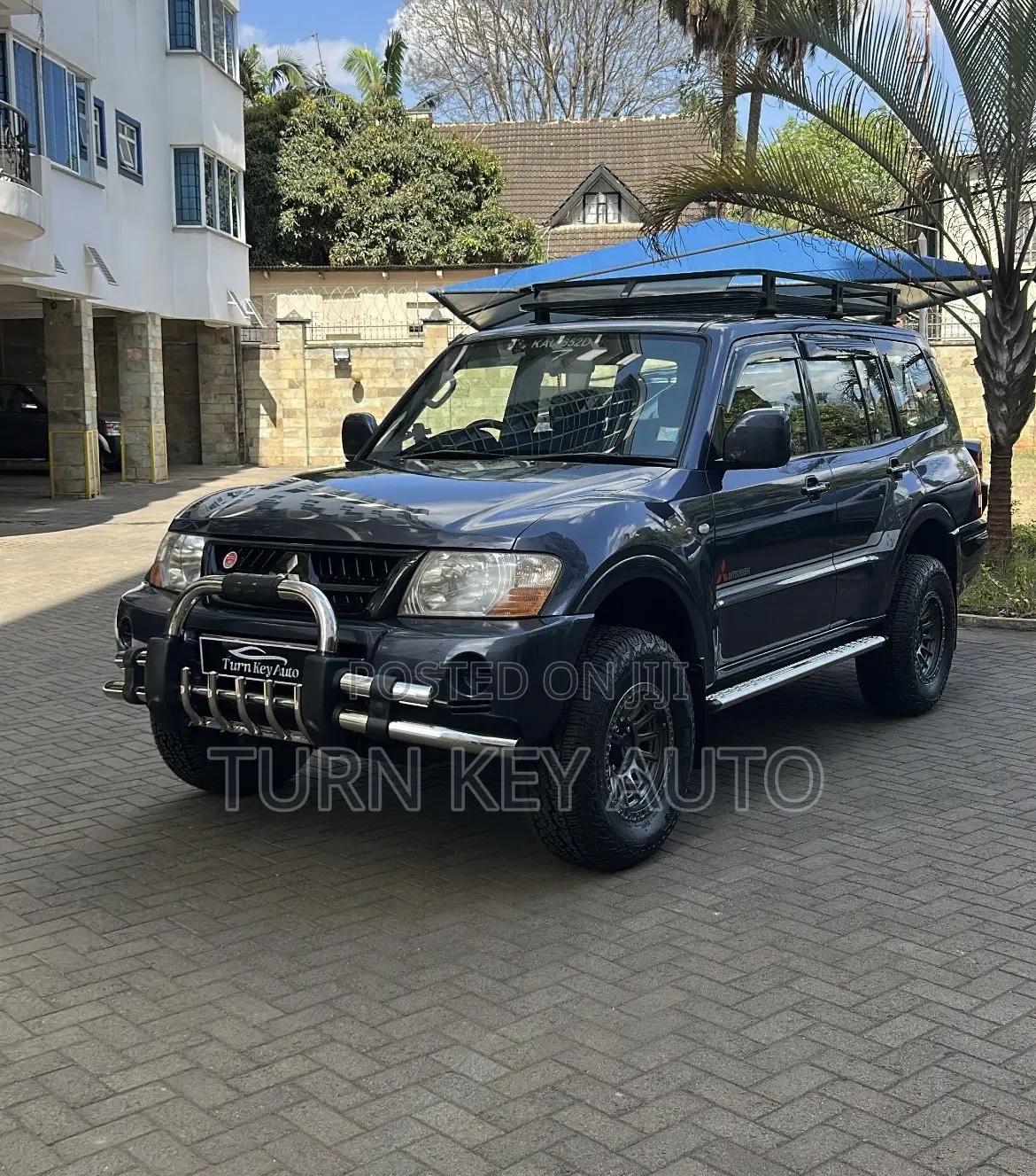 Mitsubishi Pajero 2004 Gray