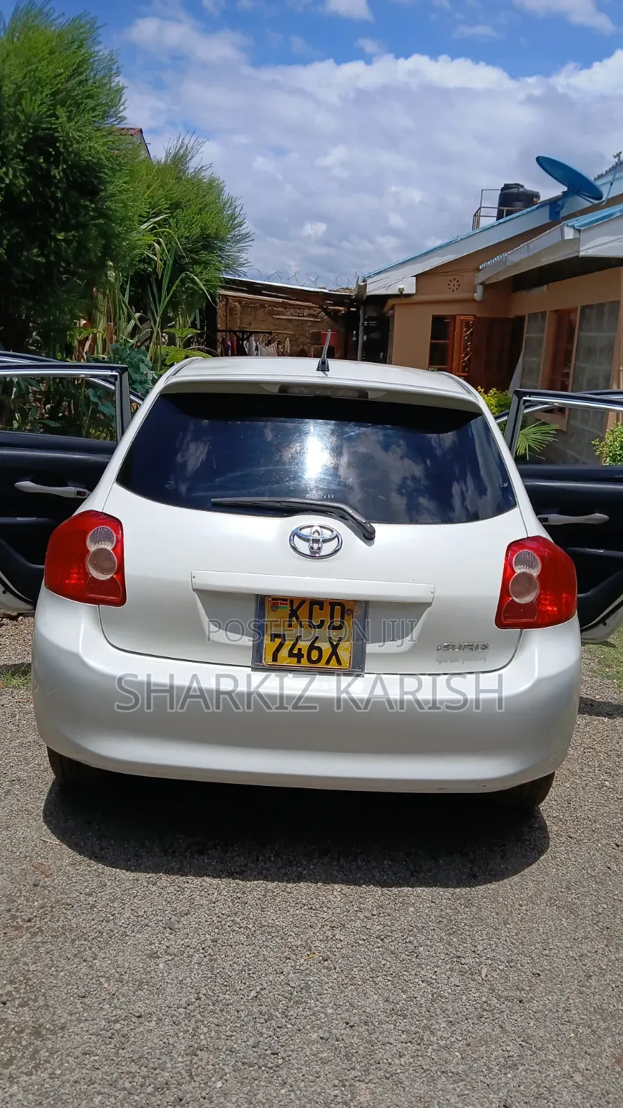 Toyota Auris 2009 White
