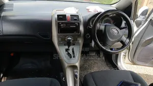Toyota Auris 2009 White