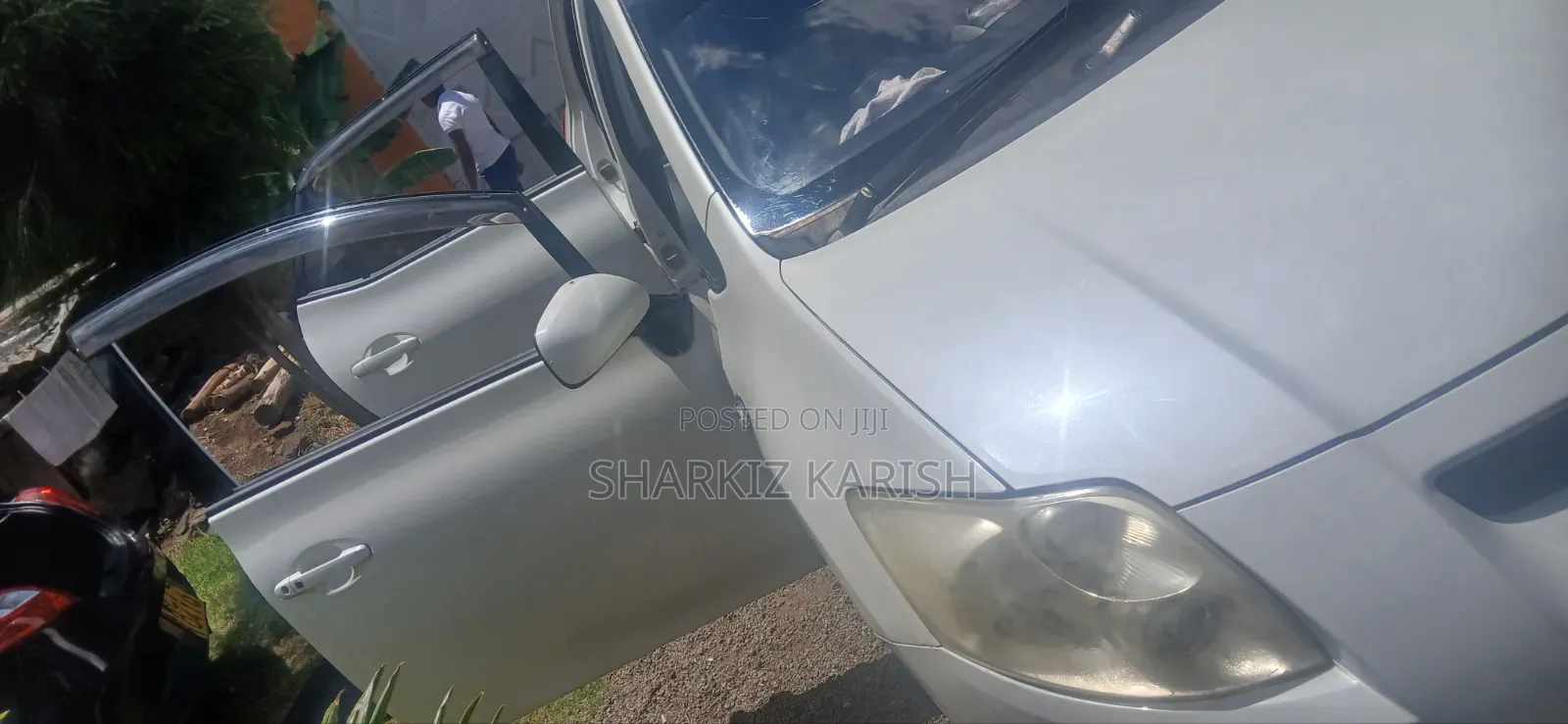 Toyota Auris 2009 White