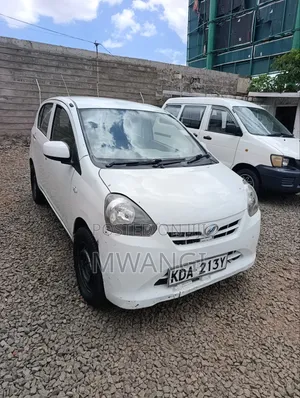 Daihatsu Mira 2013 White