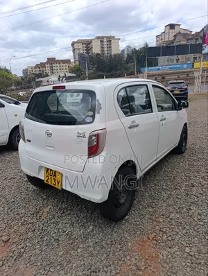Daihatsu Mira 2013 White