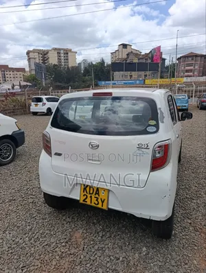Daihatsu Mira 2013 White
