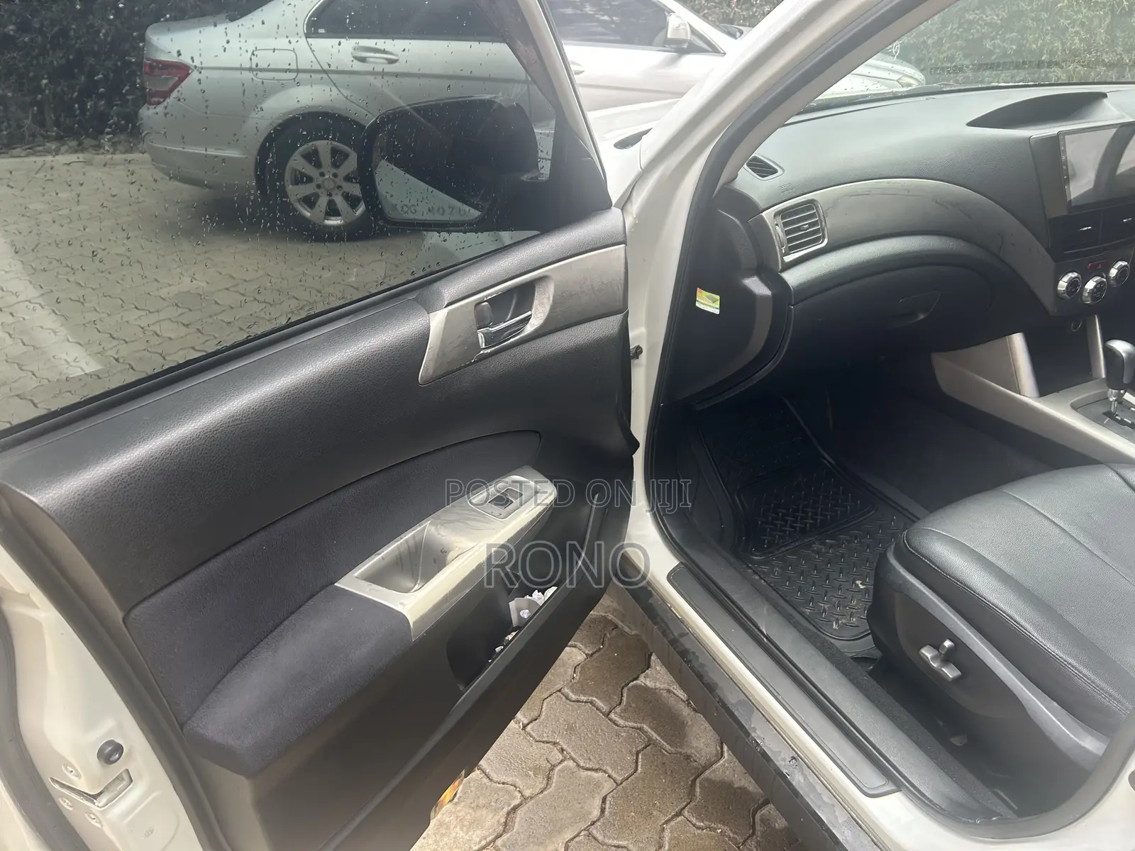 Subaru Forester 2009 Pearl