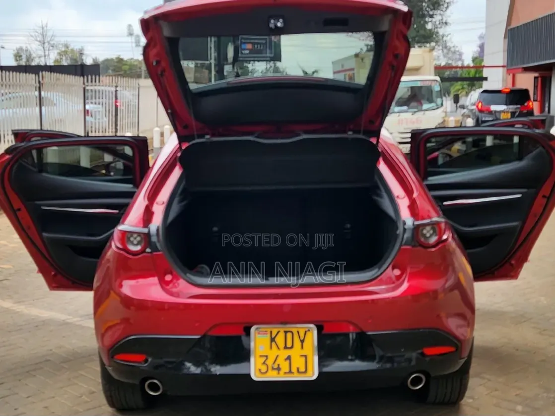 Mazda Axela 2019 Red